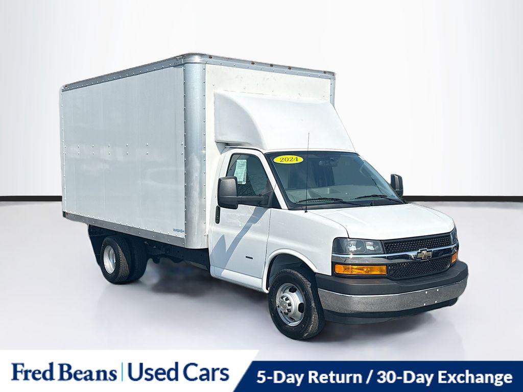 2024 Chevrolet Express Chassis 3500 Cutaway 159