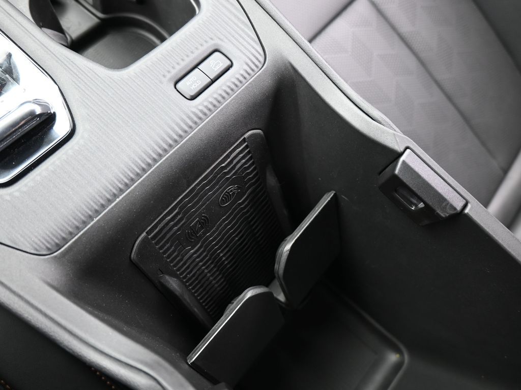 New 2026 Bright White Clearcoat Jeep Overland image 28