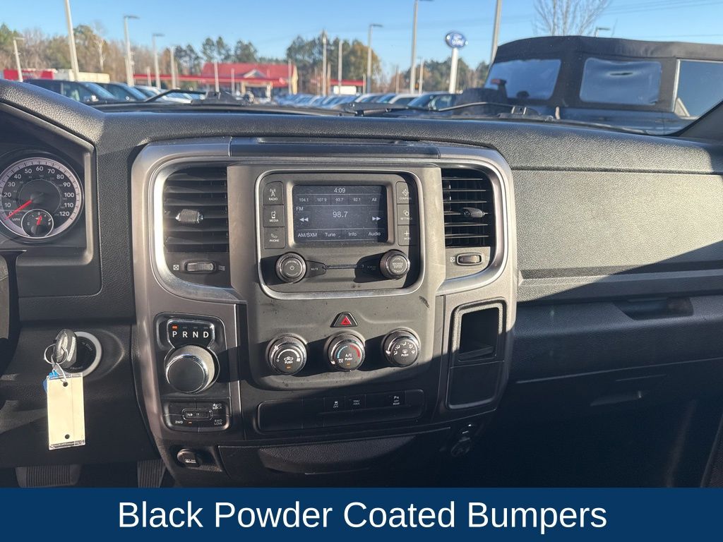 2024 Ram 1500 Classic Warlock Crew Cab 4x4 5'7" Box