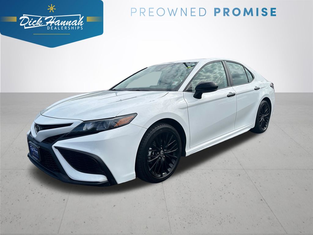 2021 Toyota Camry SE Nightshade