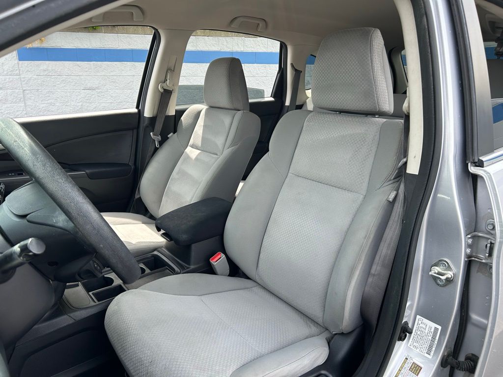 2016 Honda CR-V SE 17