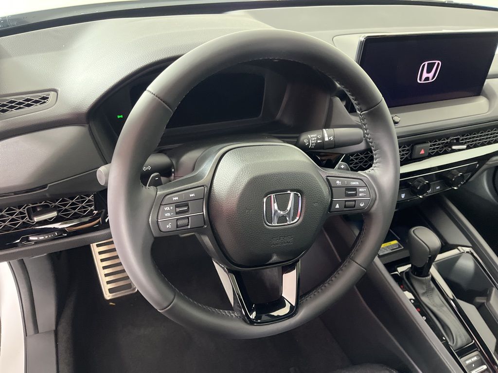 2025 Honda Accord Sport 27