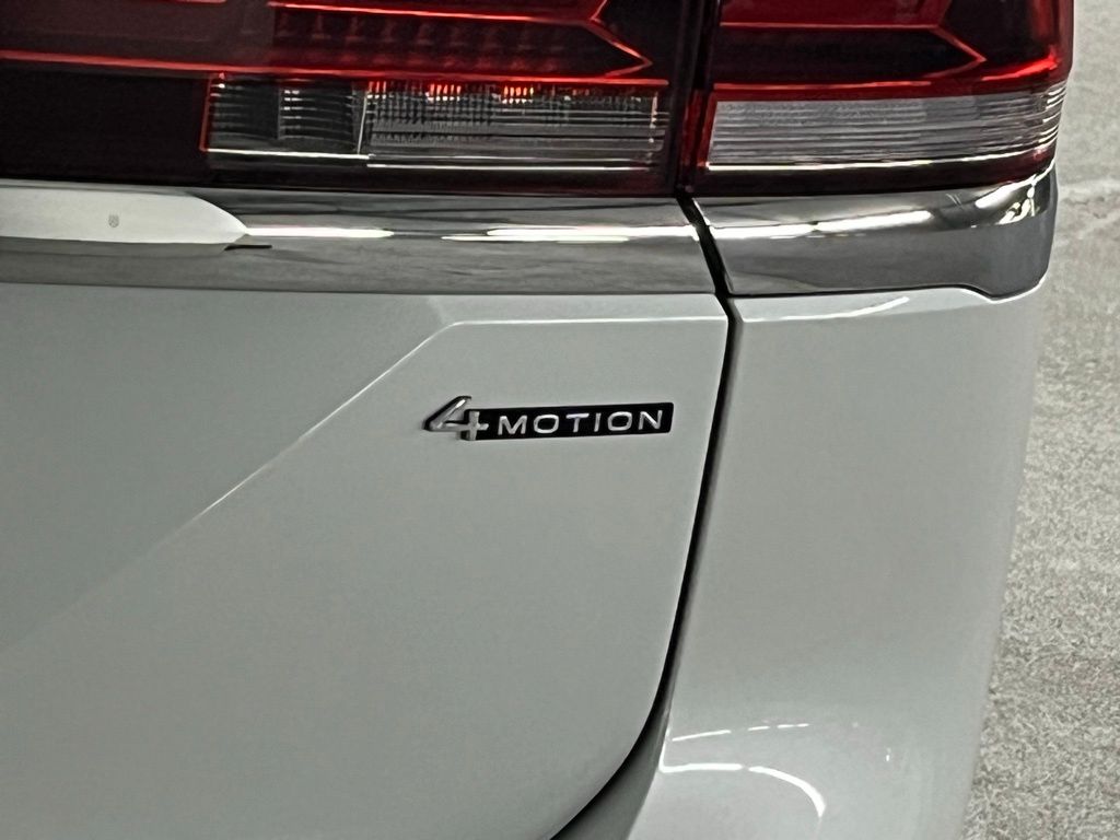 2026 Volkswagen Atlas SE w/Tech - Photo 36