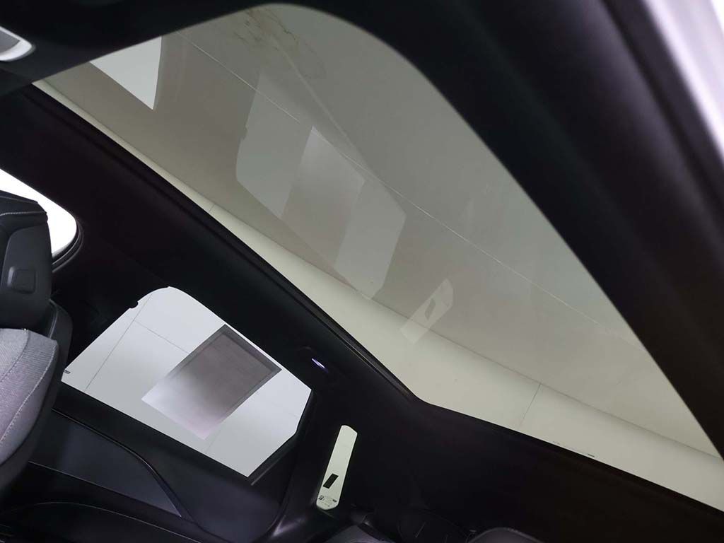 Used 2024 White Cadillac Tech image 19