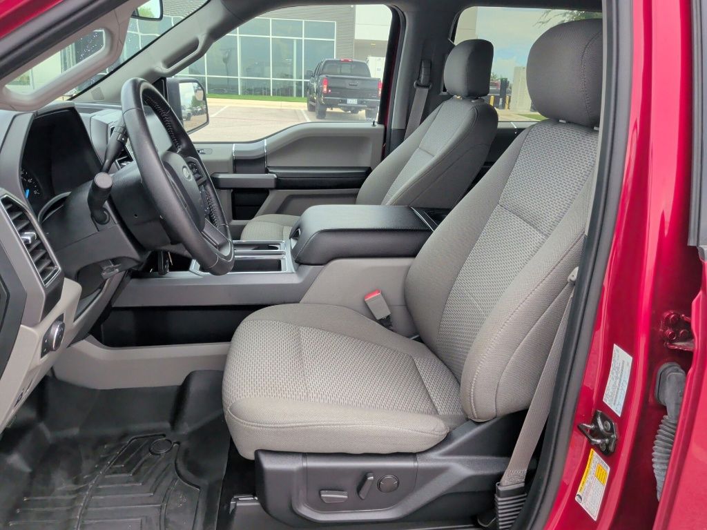 2020 Ford F-150 XLT - 11