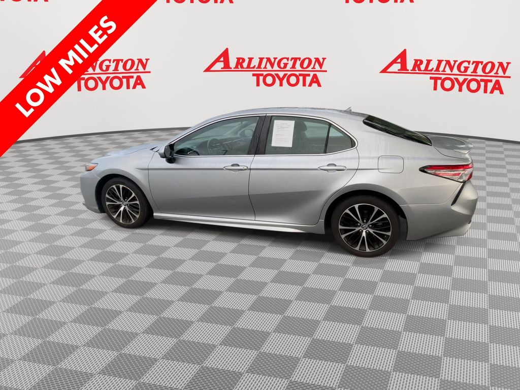 Used 2018 Toyota Camry Sedan