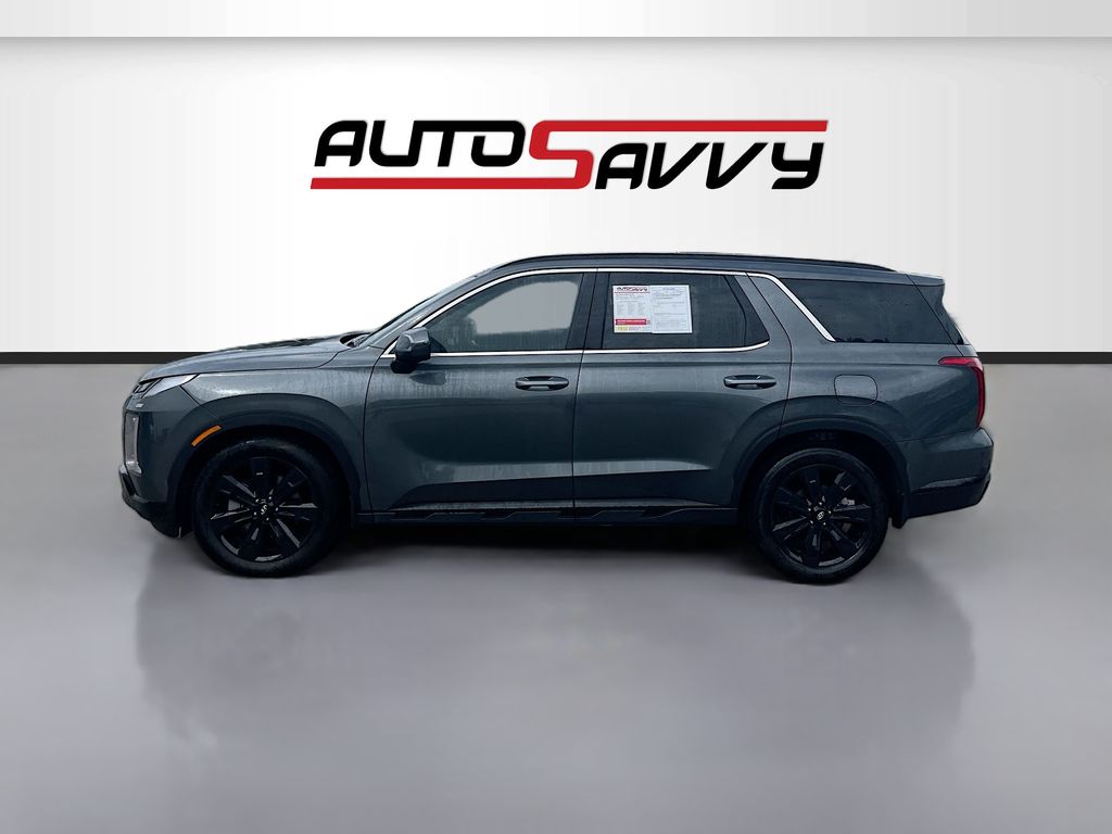 Used 2025 Gray Hyundai XRT image 4