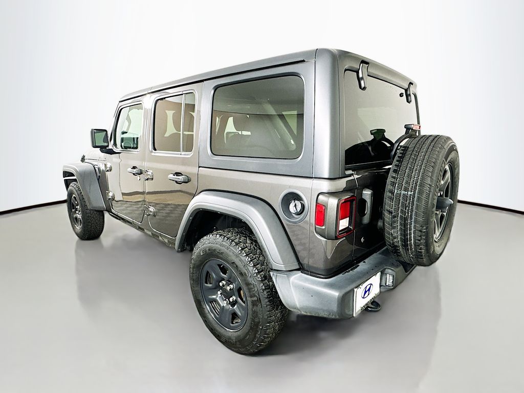Thumbnail: 2020 Jeep Wrangler - 7