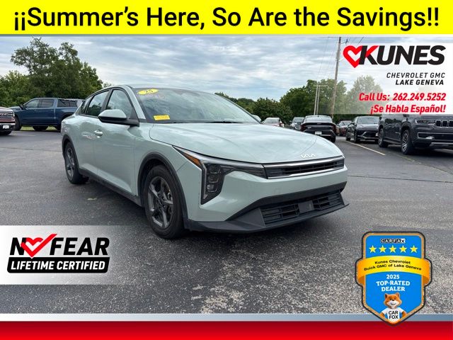 2025 Kia K4 LXS FWD