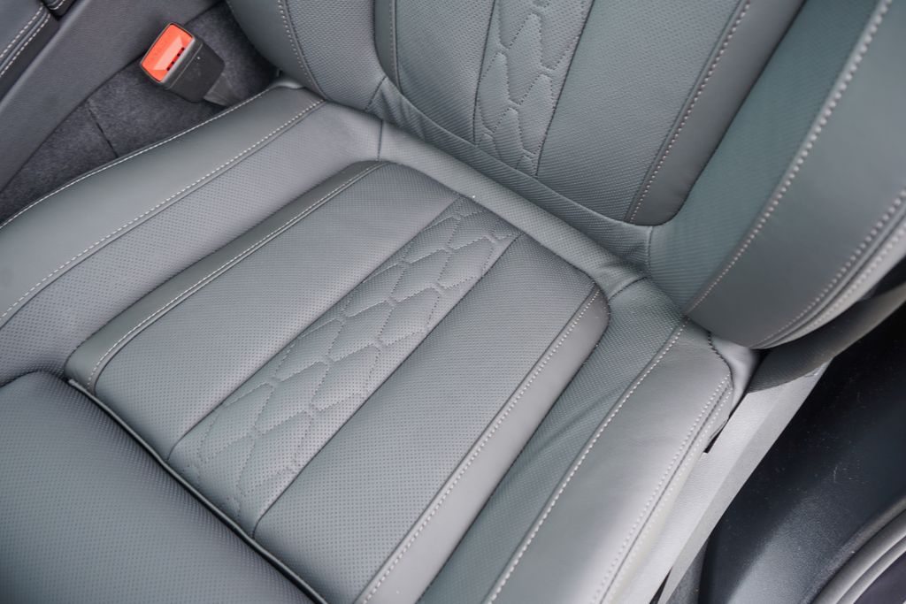 Thumbnail: 2026 BMW X5 - 11