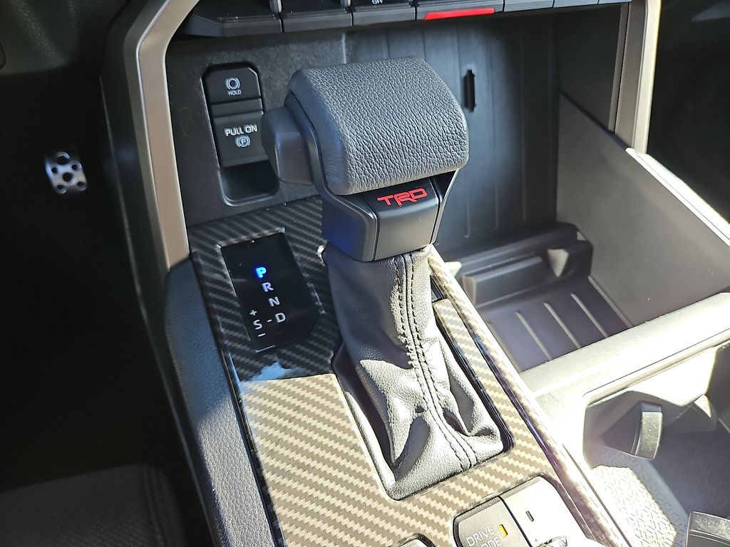 Thumbnail: 2023 Toyota Tundra - 15