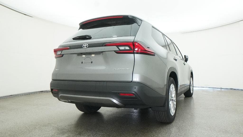 Thumbnail: 2026 Toyota Grand Highlander - 3