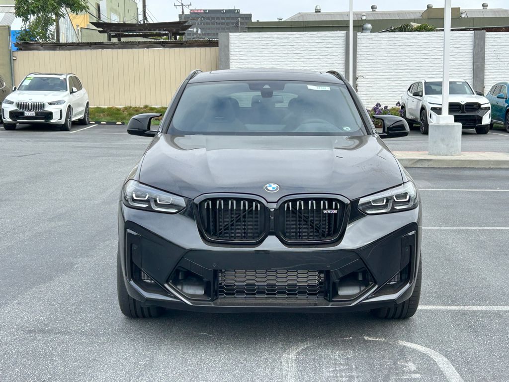 Thumbnail: 2025 BMW X4 - 8
