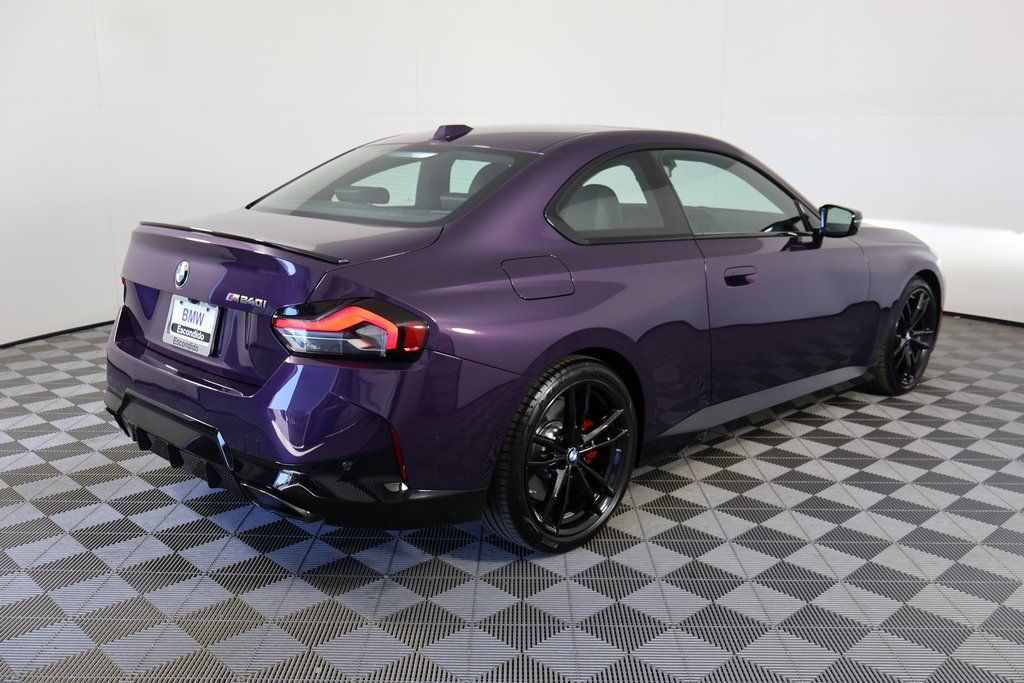 Thumbnail: 2023 BMW 2 Series - 4