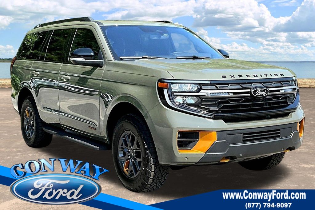 Wild Green 2025 Ford Expedition SUV / Crossover Four-Wheel Drive Automatic