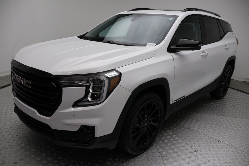 Thumbnail: 2024 GMC Terrain - 2