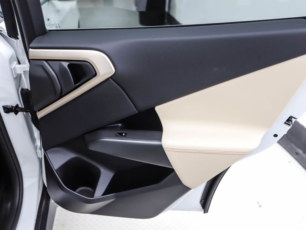 2025 BMW X3 3.0i 23