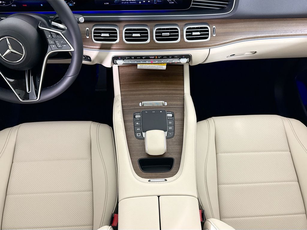 Thumbnail: 2026 Mercedes-Benz GLE - 18