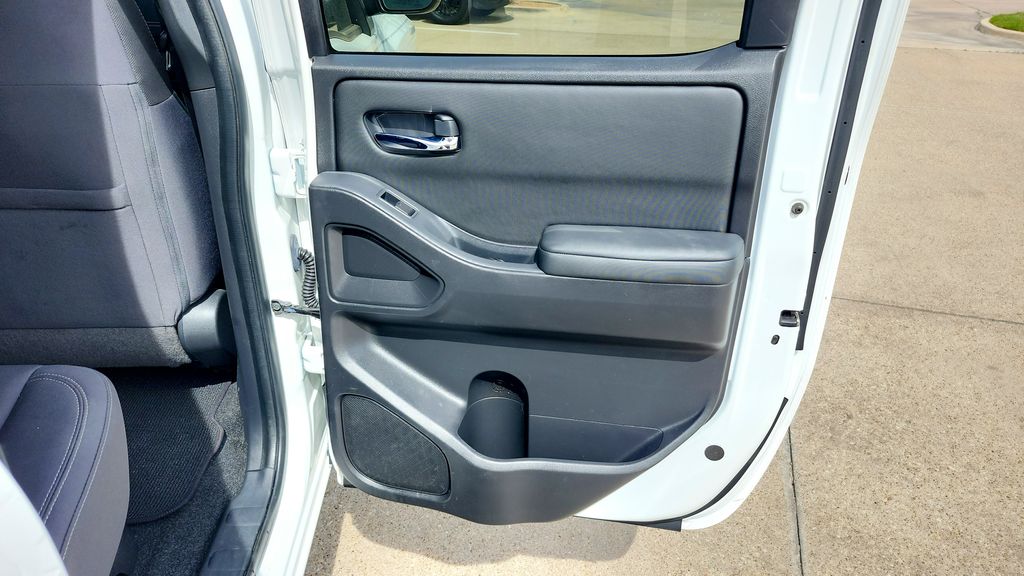 2023 Nissan Frontier