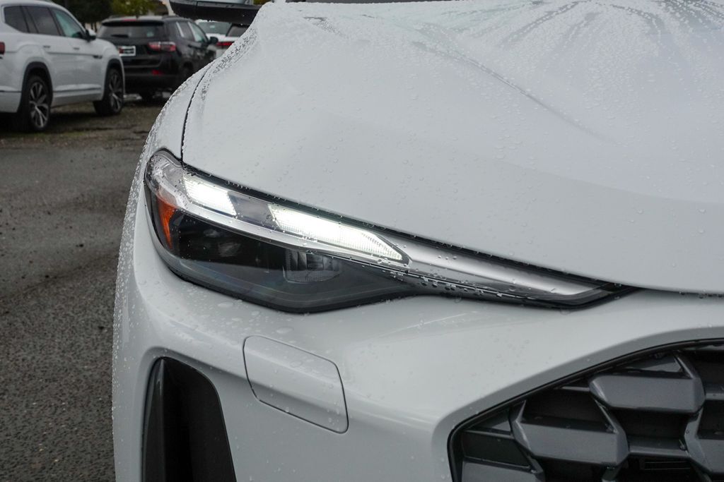 New 2025 White Audi 2.0T Premium image 5