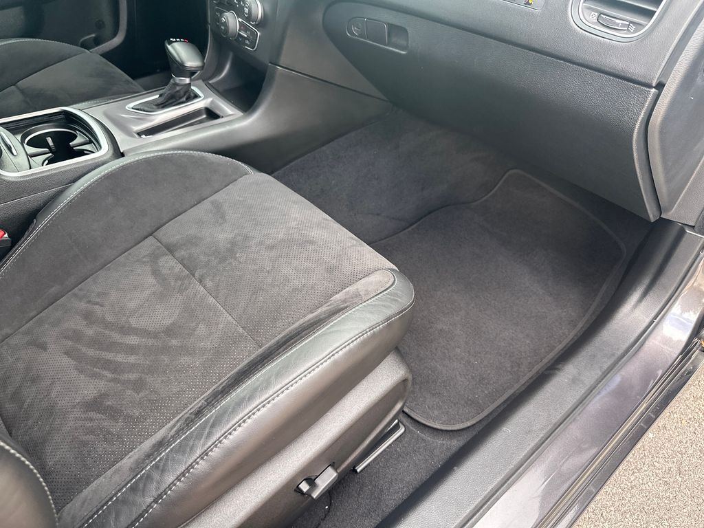 Used Car 2023 Dodge Charger  R/t Scat Pack For Sale Under $60,000 In Austin, Texas