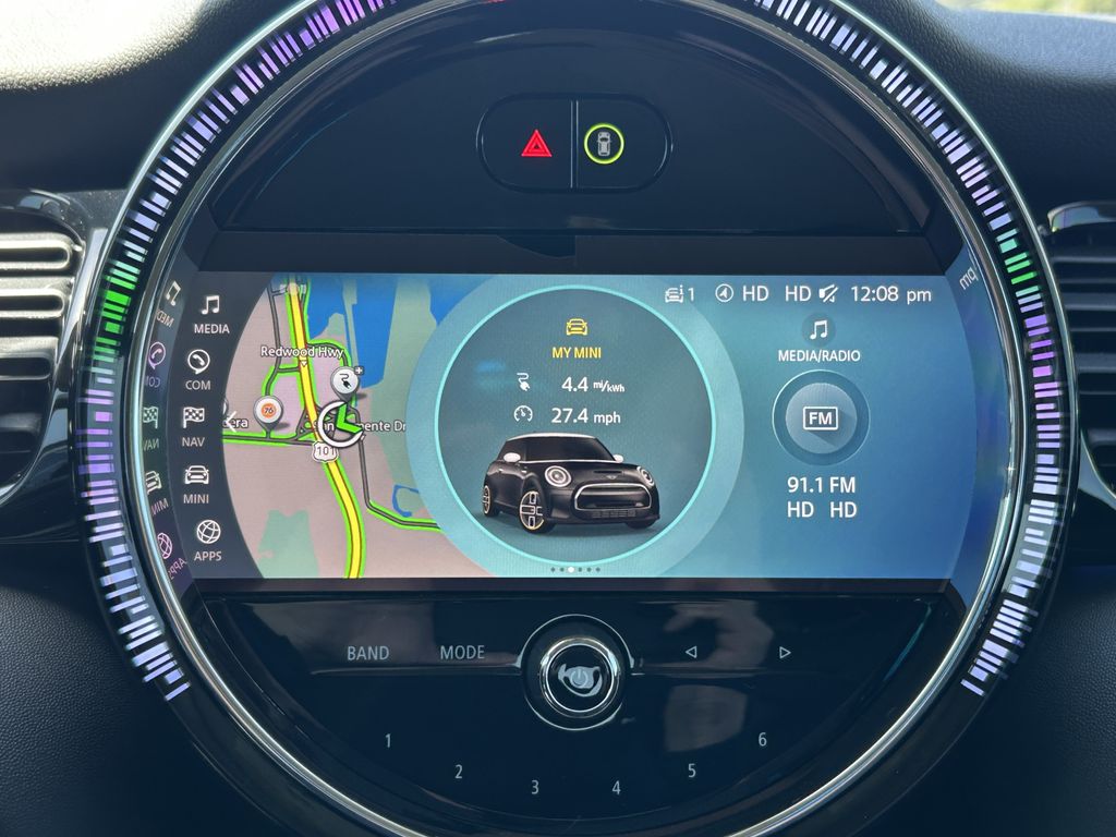 2022 MINI Cooper SE 21