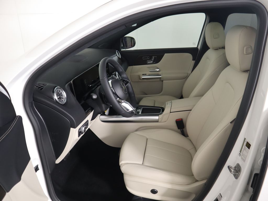 Thumbnail: 2026 Mercedes-Benz GLA - 20