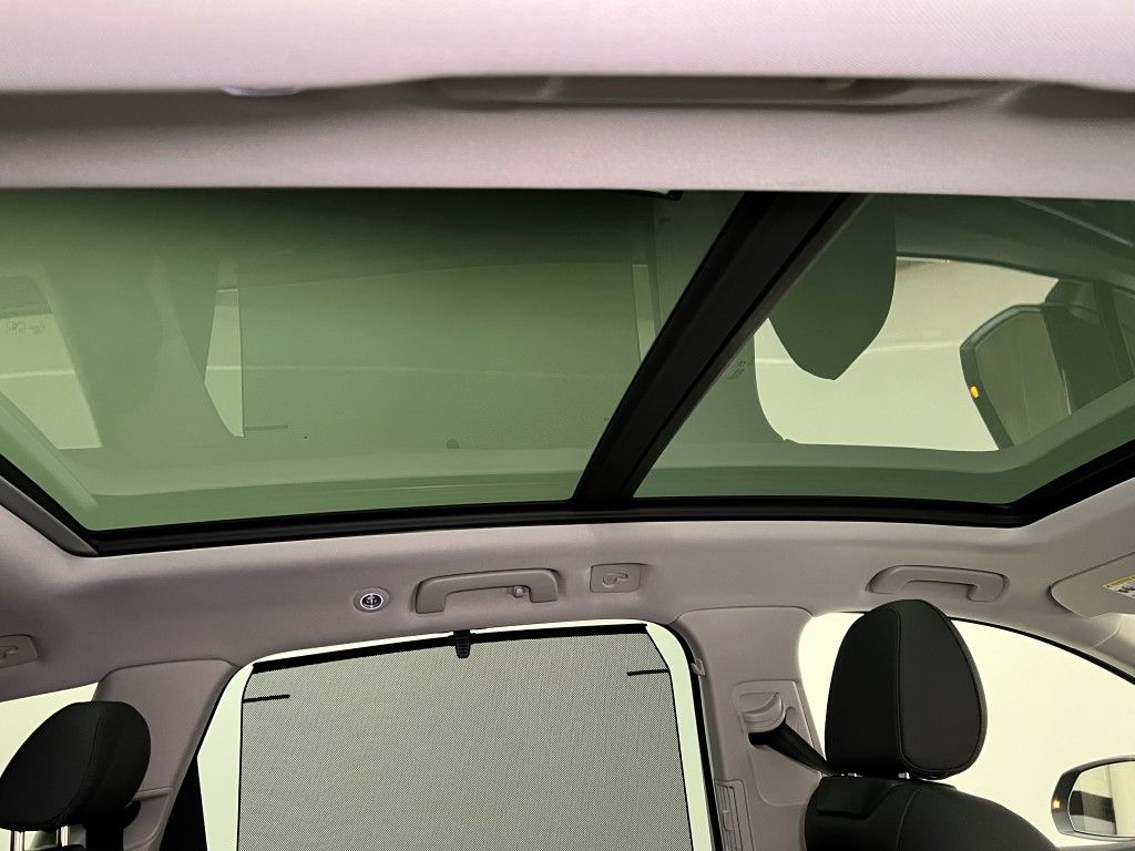 Thumbnail: 2023 Audi Q7 - 18