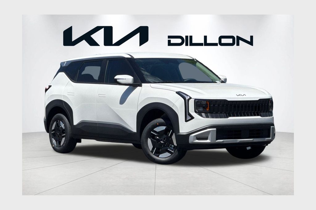 Snow White Pearl 2027 Kia Seltos SUV / Crossover All-Wheel Drive Continuously Variable Transmission