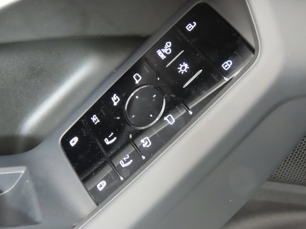 Thumbnail: 2026 Audi Q5 - 31