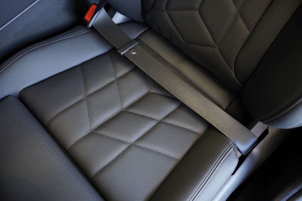 Thumbnail: 2026 BMW i5 - 12