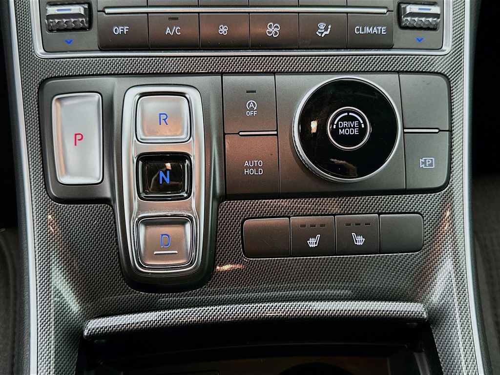 Thumbnail: 2023 Hyundai Santa Fe - 21