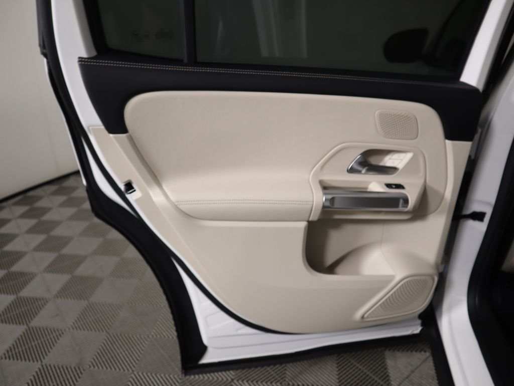 Thumbnail: 2026 Mercedes-Benz GLB - 27