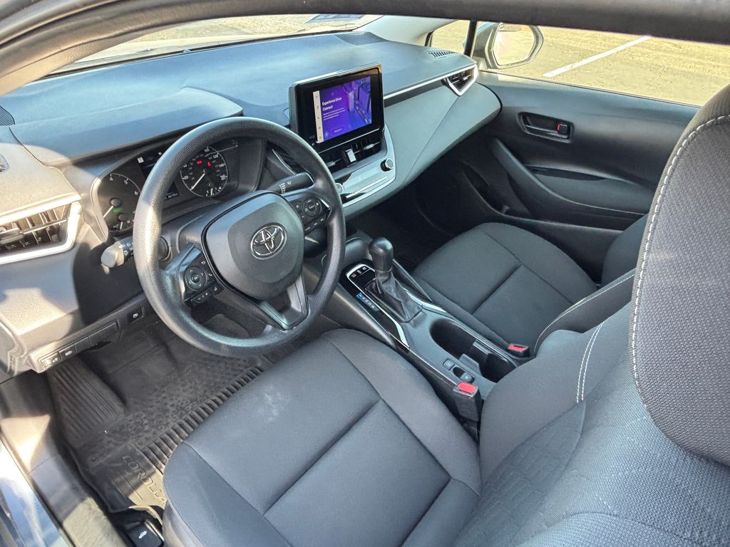 Thumbnail: 2025 Toyota Corolla - 9