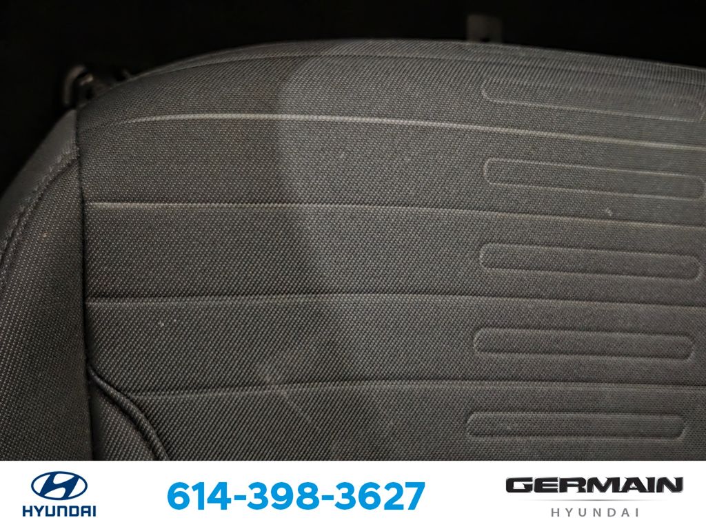 Used 2022 White Hyundai SEL image 30