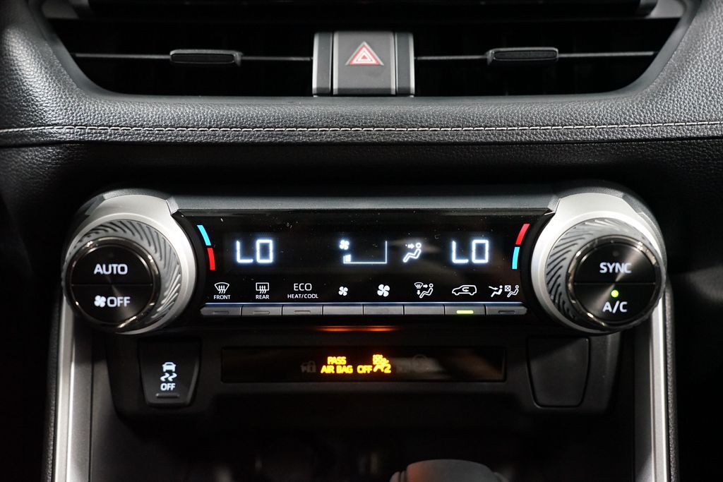 Thumbnail: 2025 Toyota RAV4 - 20