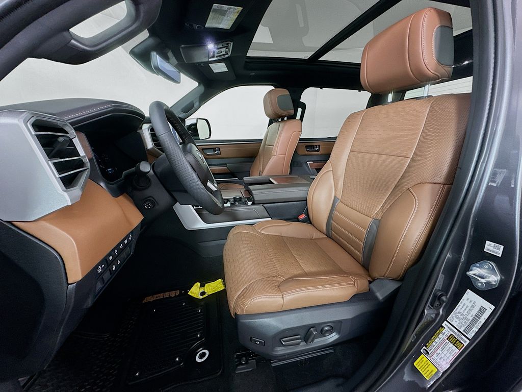 Thumbnail: 2025 Toyota Tundra - 21