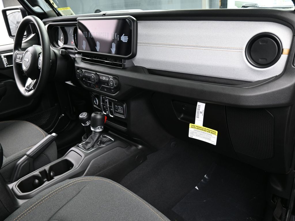 New 2026 Granite Crystal Metallic Clearcoat Jeep Sport image 38