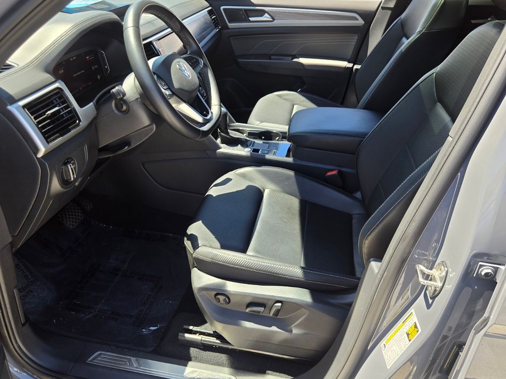 2022 Volkswagen Atlas - $20,600