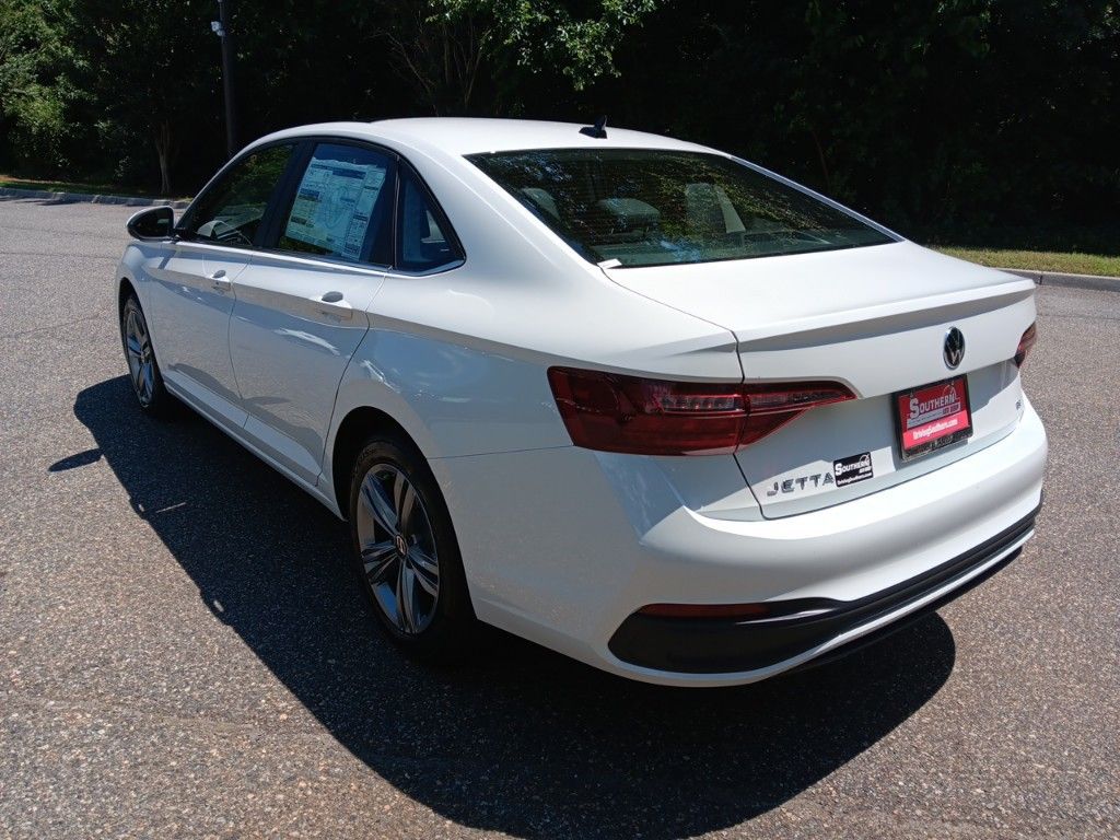 2024 Volkswagen Jetta 1.5T SE 3