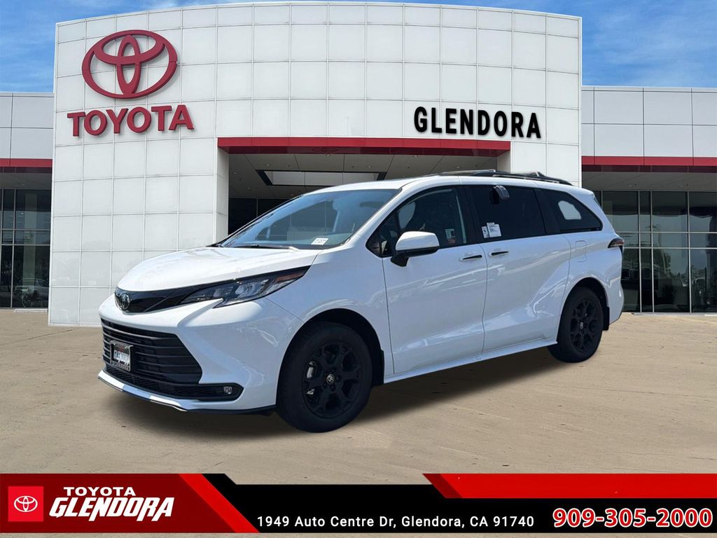 New 2026 Toyota Sienna Van