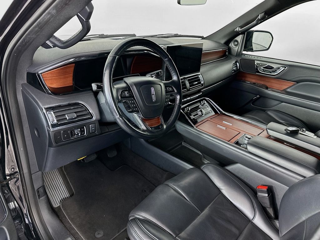 LincolnNavigator30