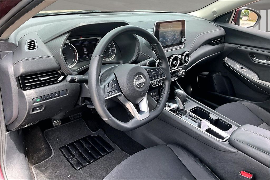 Used 2024 Nissan Sentra Sedan