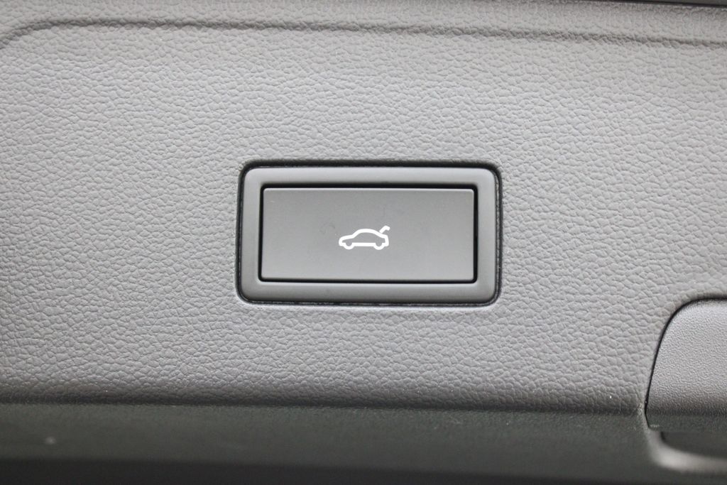 new 2026 Volkswagen Atlas Cross Sport car