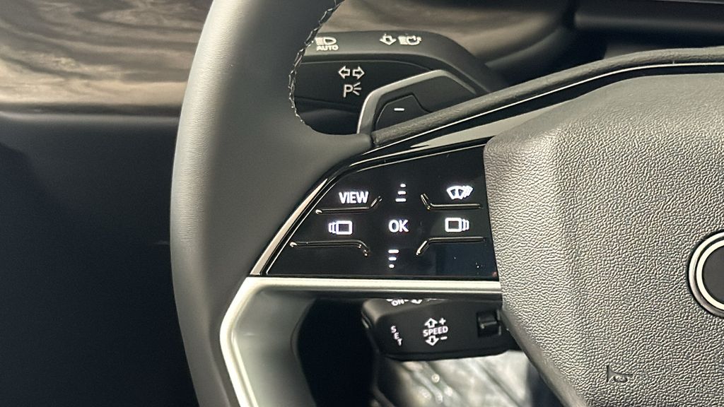 Thumbnail: 2025 Audi Q5 - 15