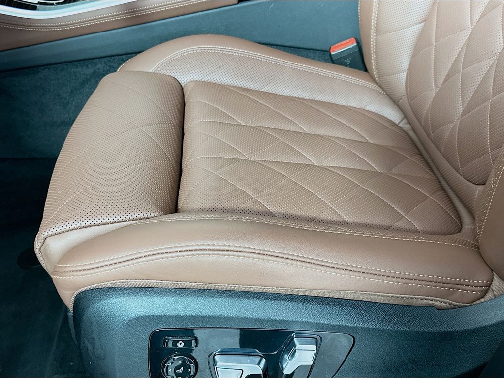 Thumbnail: 2023 BMW X5 - 20