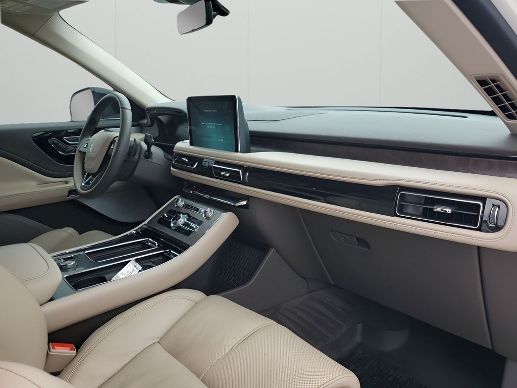 Used Car 2023 Lincoln Aviator  Reserve For Sale Under $50,000 In Austin, Texas