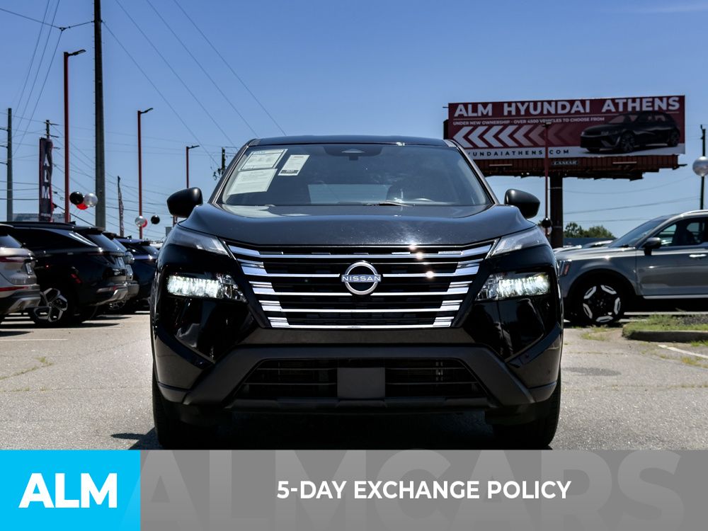 Used 2024 Black Nissan S image 3