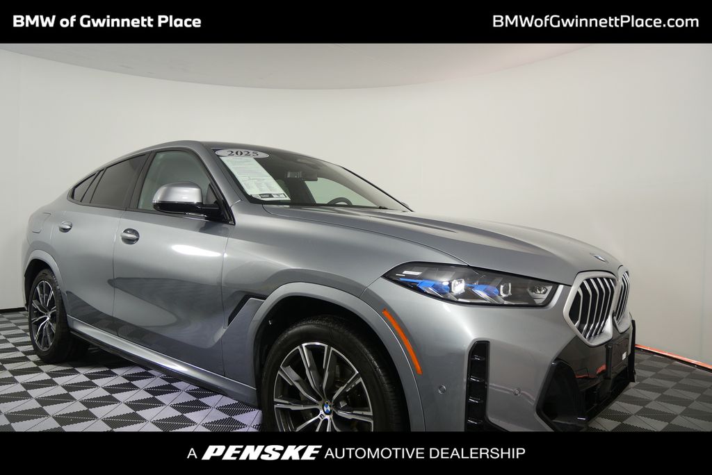 2025 BMW X6 xDrive40i Hero Image