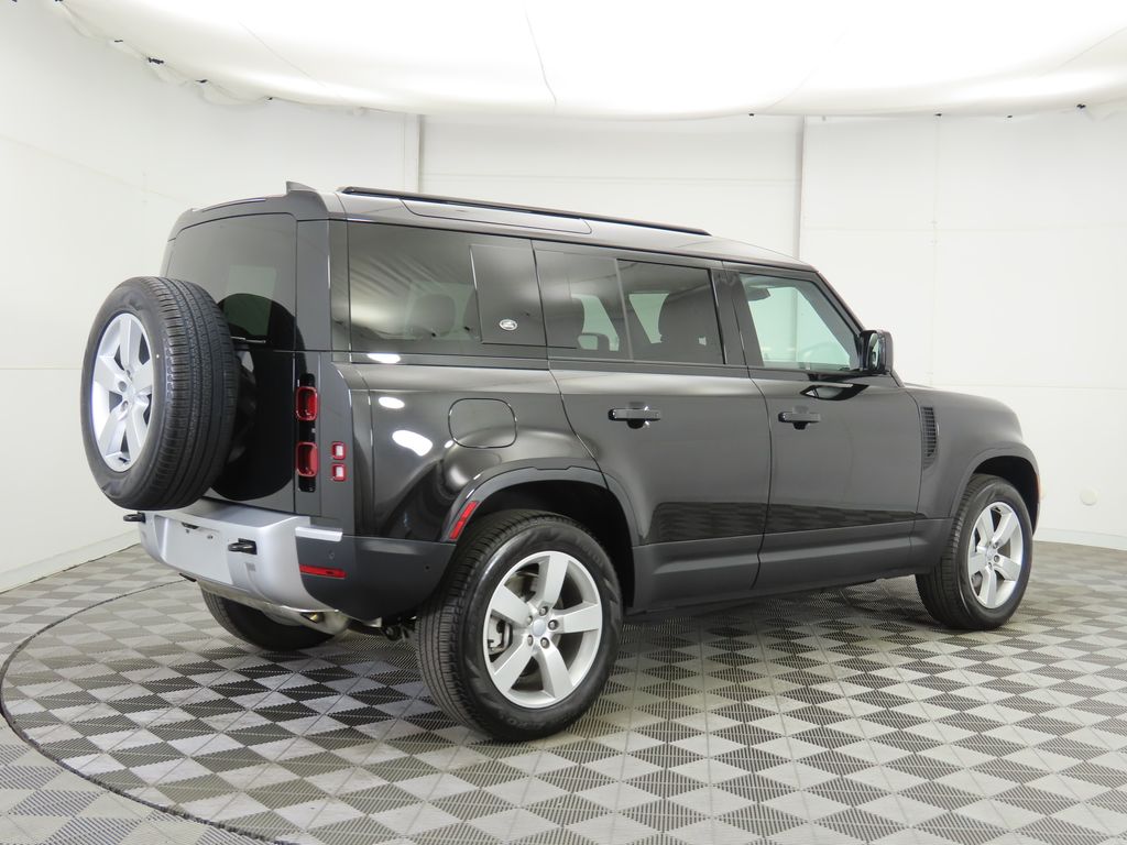 Thumbnail: 2024 Land Rover Defender - 5